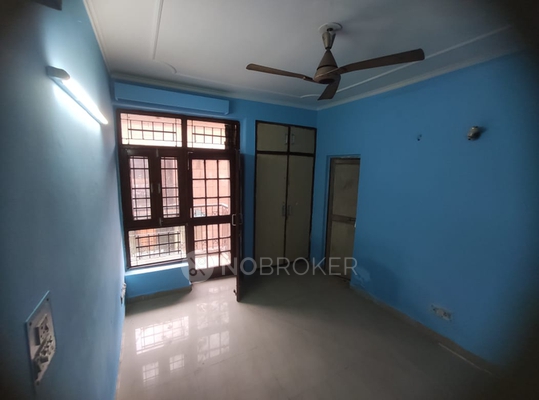 3 BHK Flat In Green View Apartment for Rent  In Sector-99