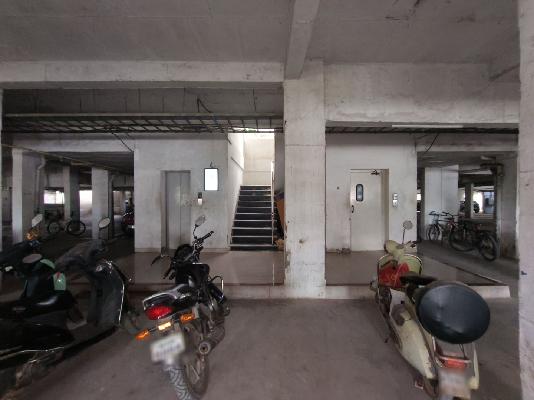 2 BHK Flat In Giridhari Isola For Sale  In Bandlaguda Jagir