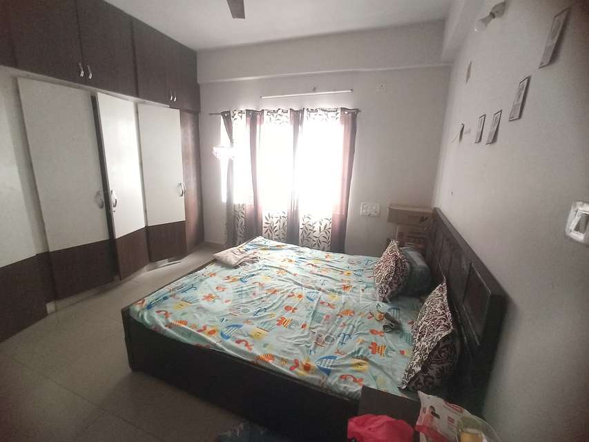 2 BHK Flat In Giridhari Isola For Sale  In Bandlaguda Jagir