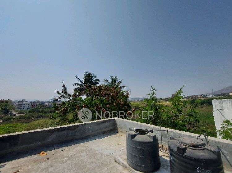 1 BHK Flat In Shashi Kiran Appartment .   For Sale  In Vikas Nagar