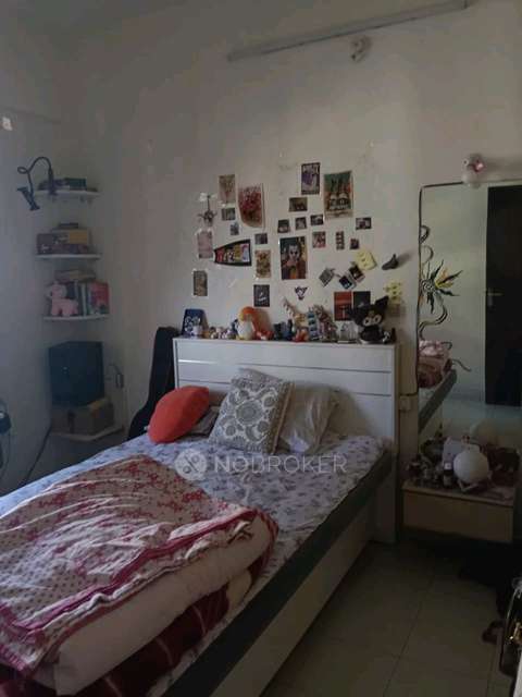 2 BHK Flat In Rose Parade Society, Kondhwa for Rent  In Kondhwa