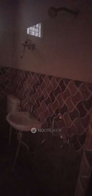 3 BHK Flat In Standalone Building  For Sale  In Govindpuram