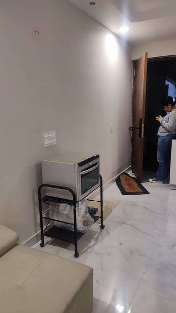 2 BHK Flat In Senior Citizen Home Complex For Sale  In Phi Ii