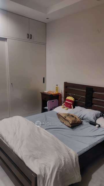 2 BHK Flat In Senior Citizen Home Complex For Sale  In Phi Ii