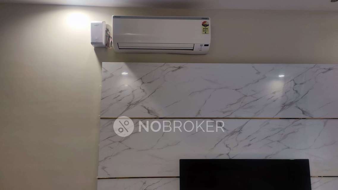 2 BHK Flat In Senior Citizen Home Complex For Sale  In Phi Ii