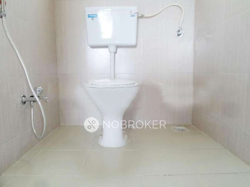 1 BHK Flat In Sancheti Belcastel For Sale  In Mundhwa, 