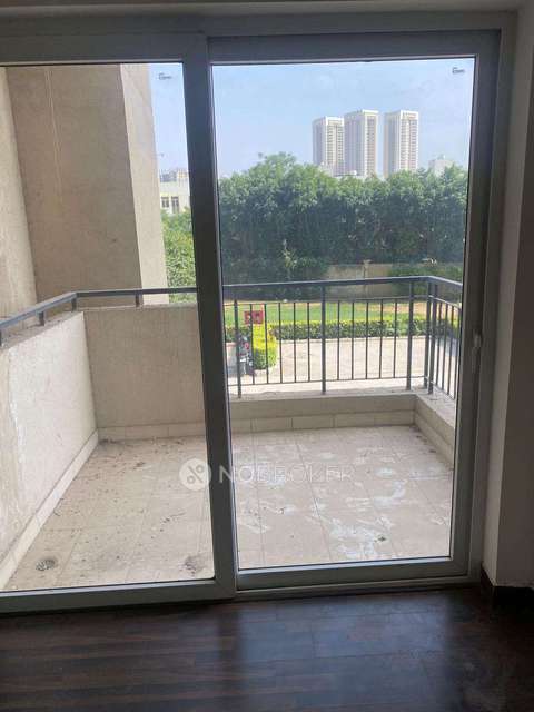 4 BHK Flat In Mapsko Casa Bella For Sale  In Sector 82