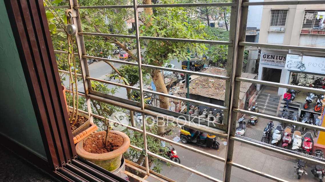 2 BHK Flat In Mayur Dawlth Apartment For Sale  In Rasta Peth