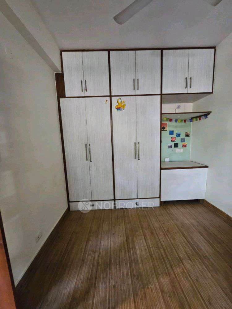 Sadar Apartments Mayur Vihar Phase I Rent WITHOUT BROKERAGE Semi