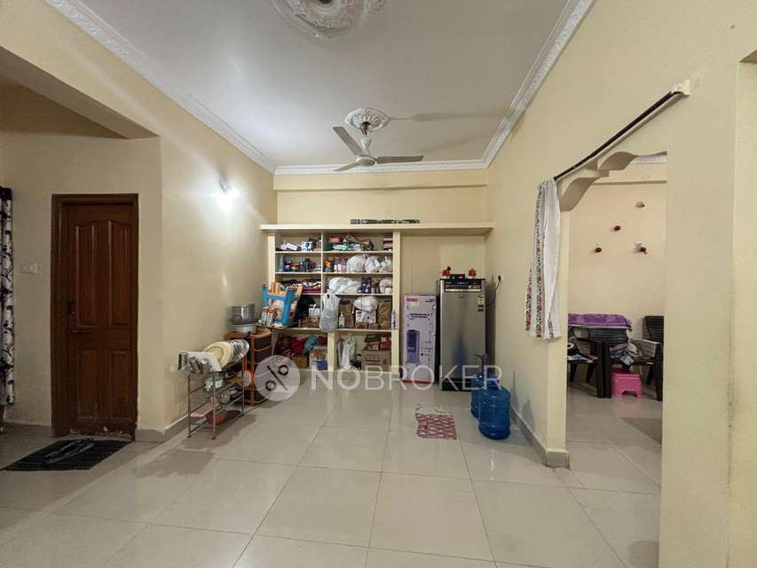 2 BHK Flat In Sai Mitra Srinilayam For Sale  In Maredpally