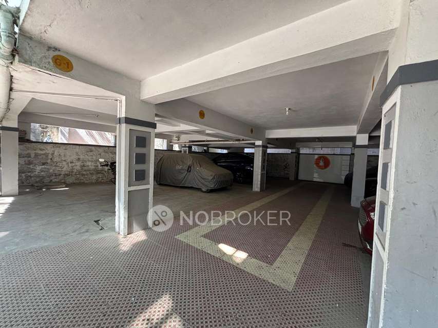 2 BHK Flat In Sai Mitra Srinilayam For Sale  In Maredpally