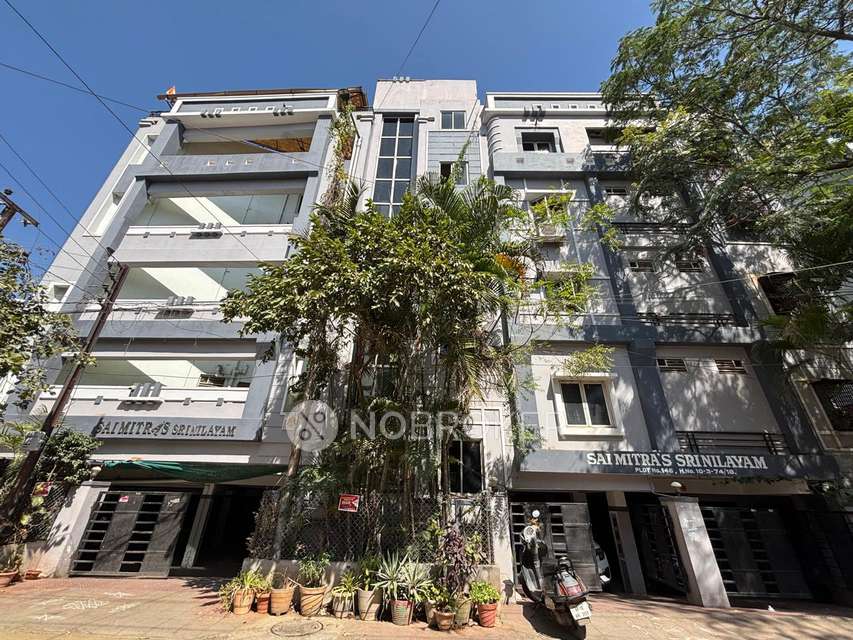 2 BHK Flat In Sai Mitra Srinilayam For Sale  In Maredpally