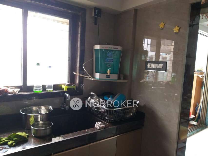 2 BHK Flat In Avi Vraj Paradise For Sale  In Ghatkopar West