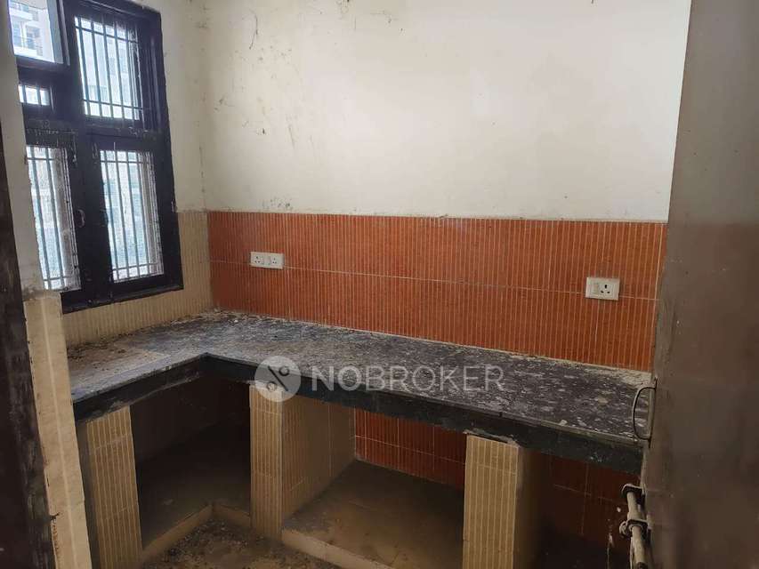 2 BHK Flat In Greater Noida Authority Apartment for Rent  In Surajpur Site 4,