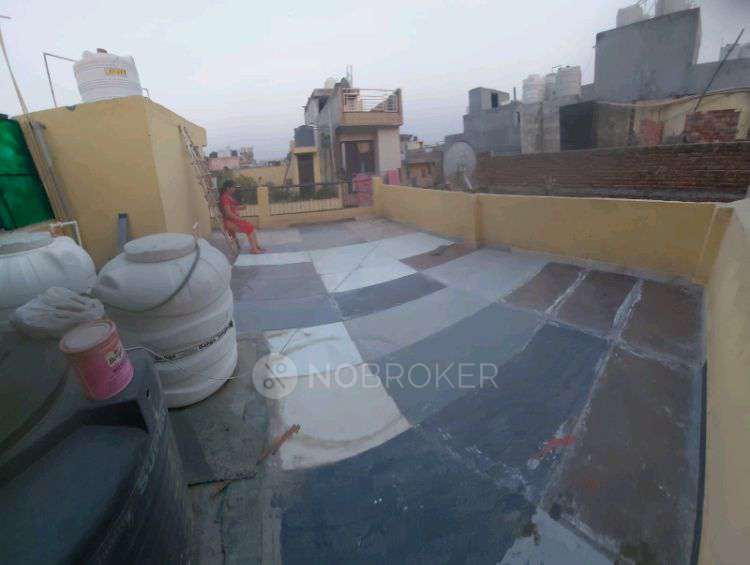 1 BHK Flat In Moti Nagar Sudarshan Park For Sale  In Sudarshan Park