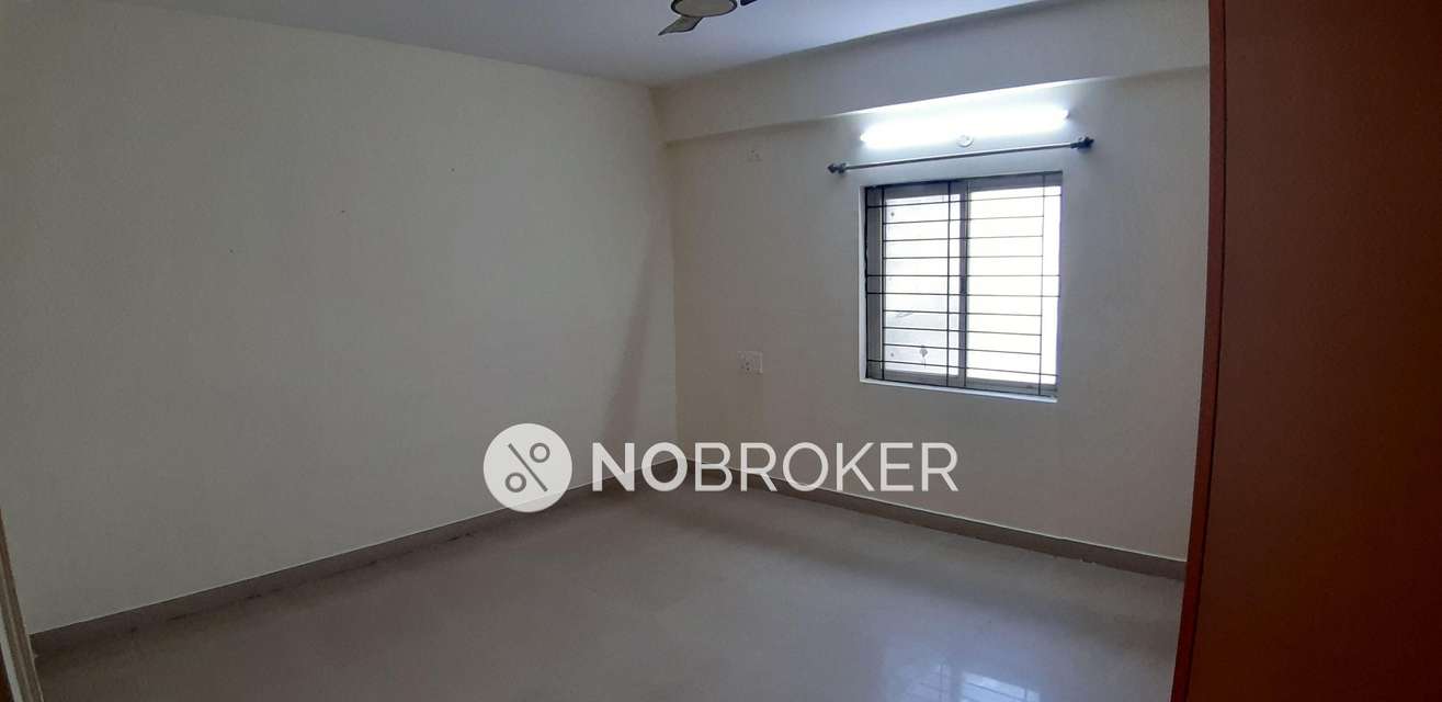3 BHK Flat In B.m Reveira For Sale  In Brookefield