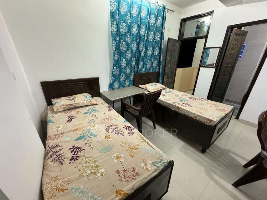 PG for Boys in Dwarka 