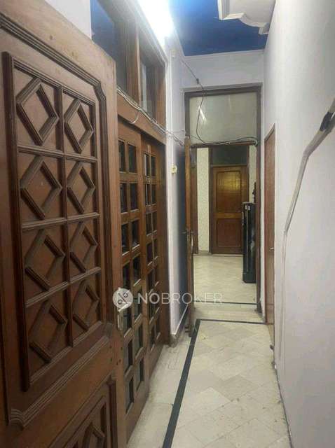 PG for Girls in University Enclave