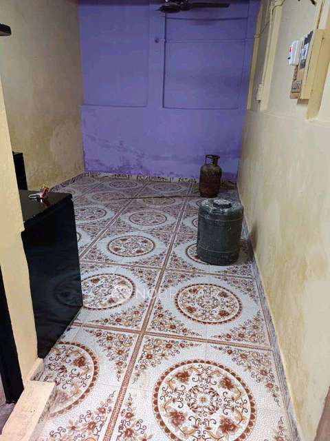 1 RK House For Sale  In Chembur 