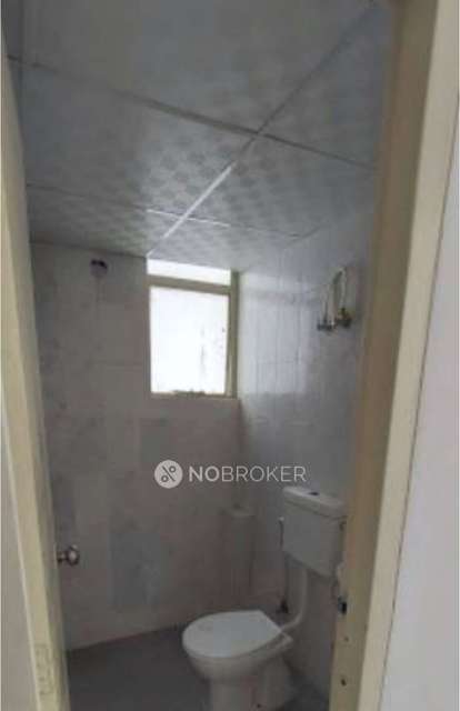 2 BHK Flat In Zara Aavaas For Sale  In Sector-104