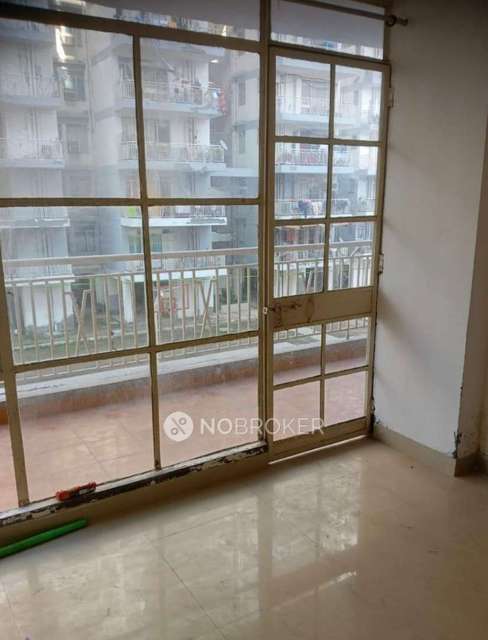 2 BHK Flat In Zara Aavaas For Sale  In Sector-104