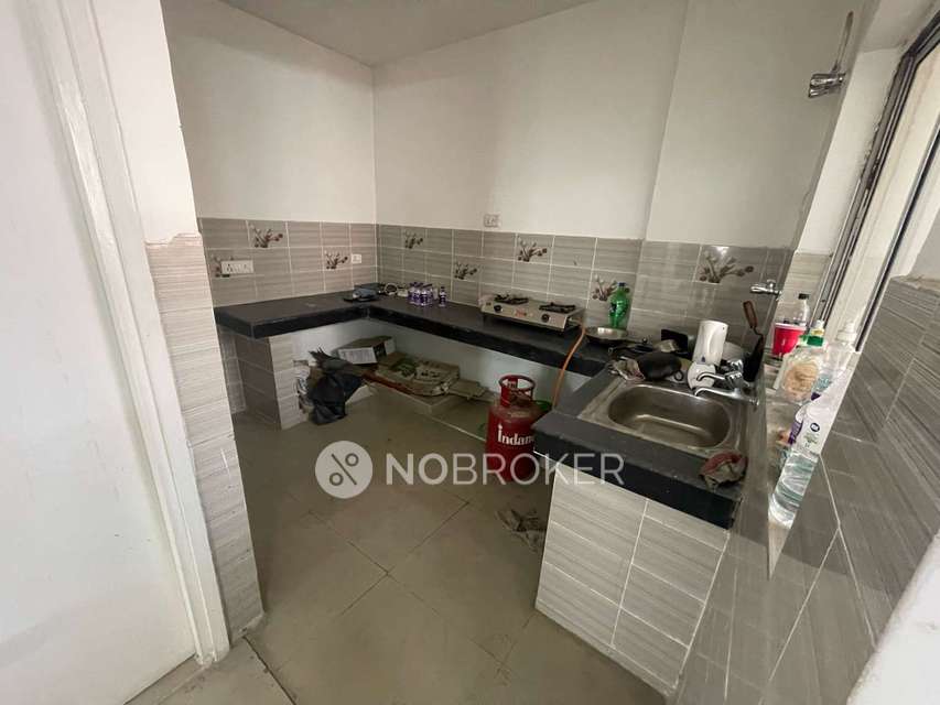 2 BHK Flat In Respberry For Sale  In Sadarpur