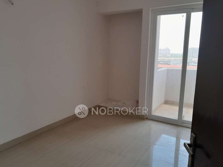 2 BHK Flat In Amrapali Leisure Park For Sale  In Techzone 4