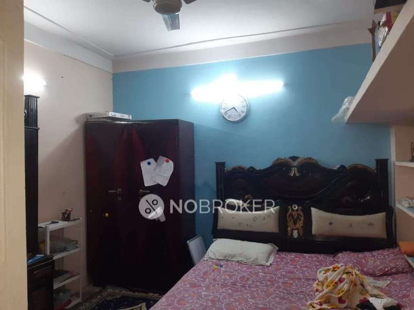 4+ BHK House For Sale  In Mallepally