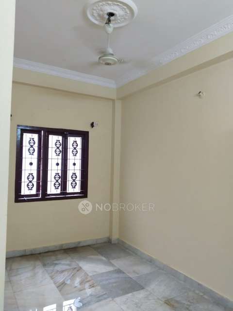 4+ BHK House For Sale  In Mallepally