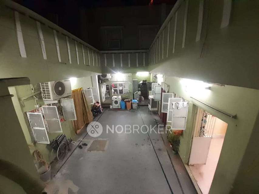 4+ BHK House For Sale  In Mallepally