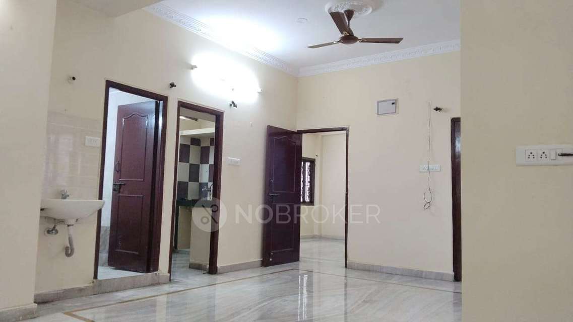 4+ BHK House For Sale  In Mallepally