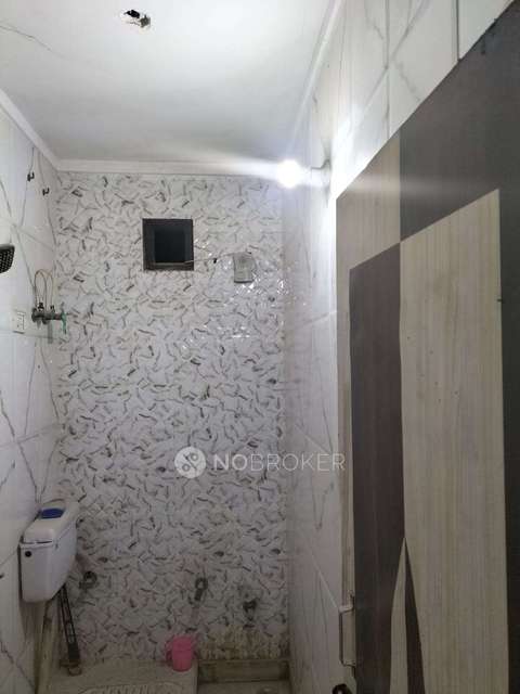 3 BHK Flat In C7 Vishwas Park  For Sale  In Uttam Nagar East