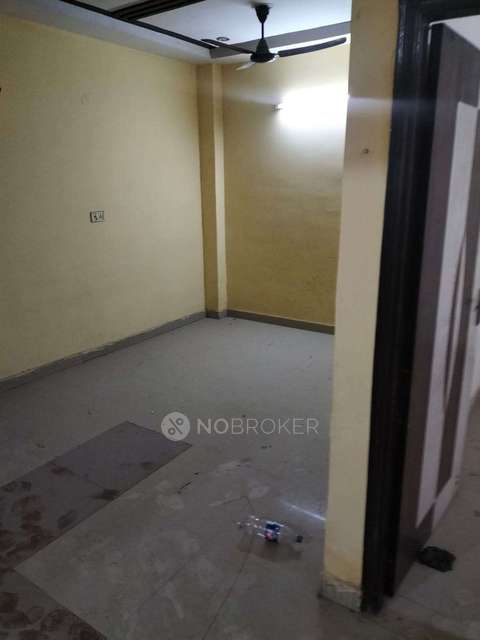 3 BHK Flat In C7 Vishwas Park  For Sale  In Uttam Nagar East