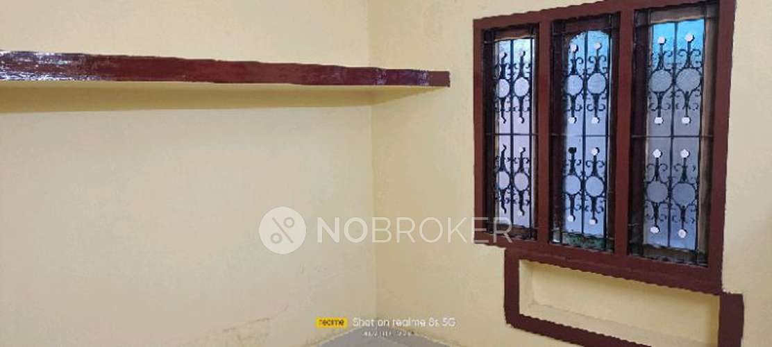 Kundrathur Main Road, Porur Rent WITHOUT BROKERAGE Unfurnished 1 BHK