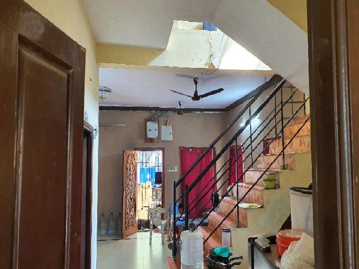 Independent House Korattur Without Brokerage Semifurnished 4 BHK Flat for Sale in Independent