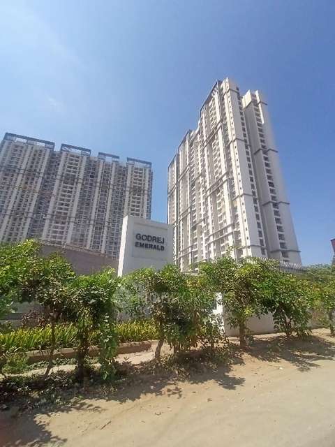 2 BHK Flat In Godrej Emerald Vista For Sale  In Bhayandarpada, Thane West