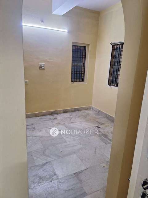 2 BHK Flat In Standalone Building	 for Rent  In Vijaynagar