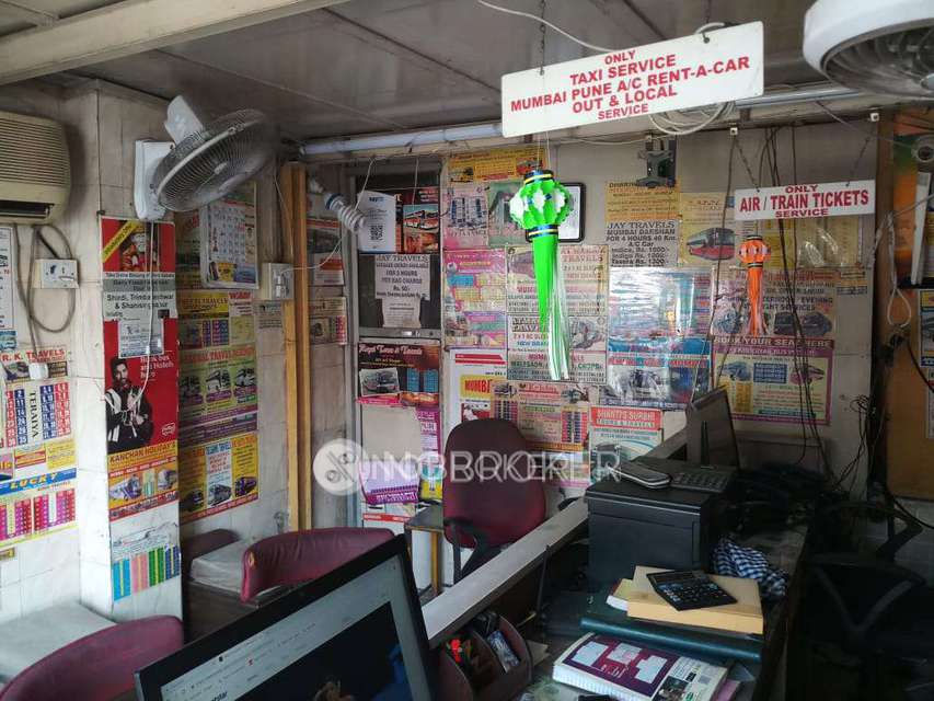 Shop in Vile Parle, Mumbai for Rent 