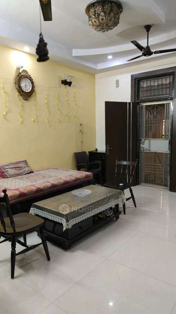 PG for Girls in Indirapuram