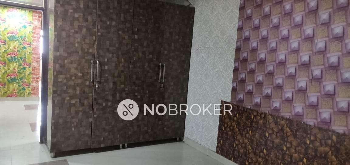 2 BHK Flat For Sale  In Sultan Puri