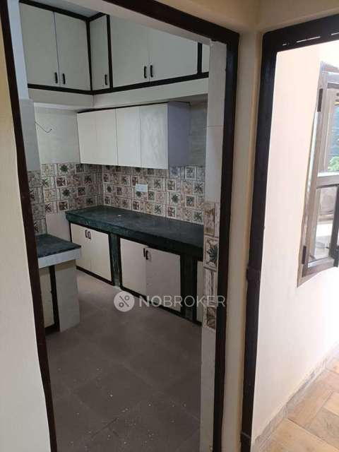 4+ BHK Flat For Sale  In Sector 19