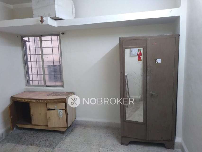 2 BHK Flat In Vinkar Society for Rent  In Parvati Paytha