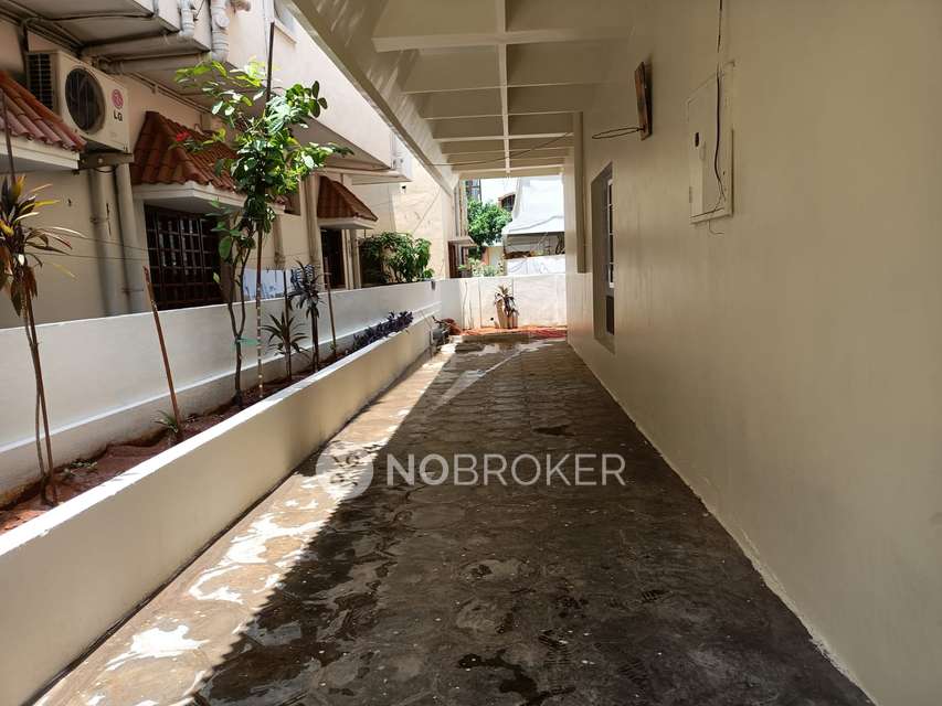 4+ BHK House For Sale  In Madhura Nagar