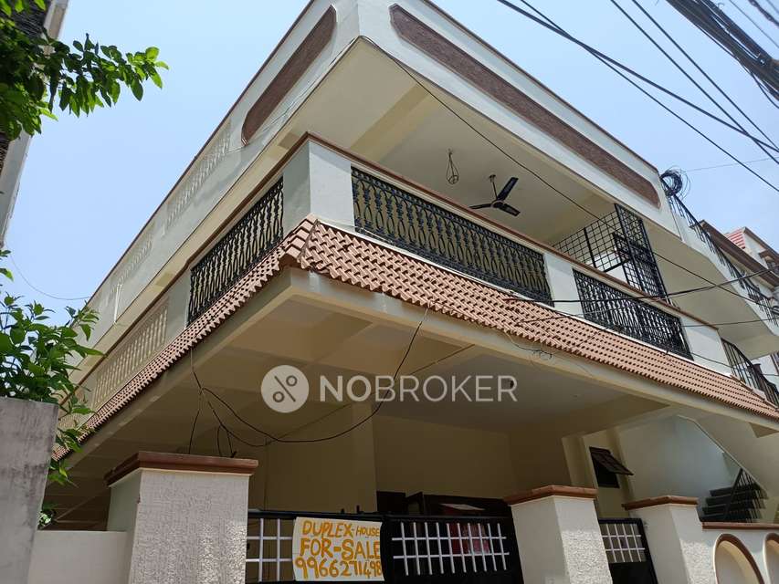 4+ BHK House For Sale  In Madhura Nagar