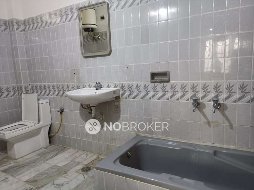 4+ BHK House For Sale  In Madhura Nagar