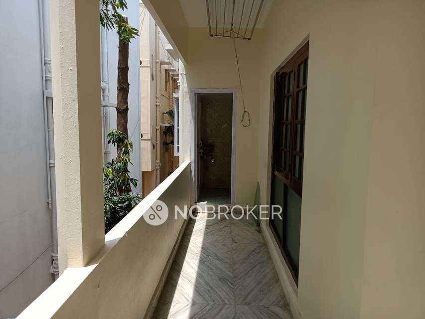 4+ BHK House For Sale  In Madhura Nagar