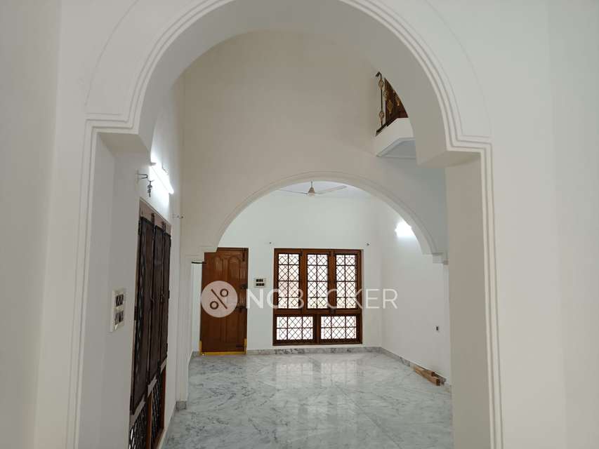 4+ BHK House For Sale  In Madhura Nagar