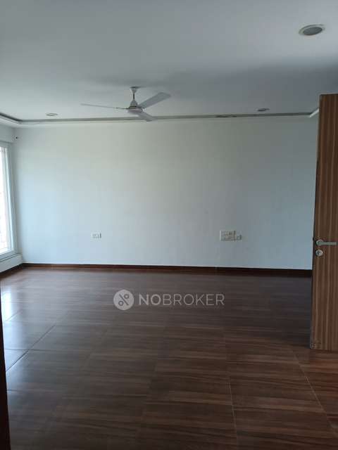 4 BHK Flat In Estado Presidential Phase Ii For Sale  In Pimpri-chinchwad