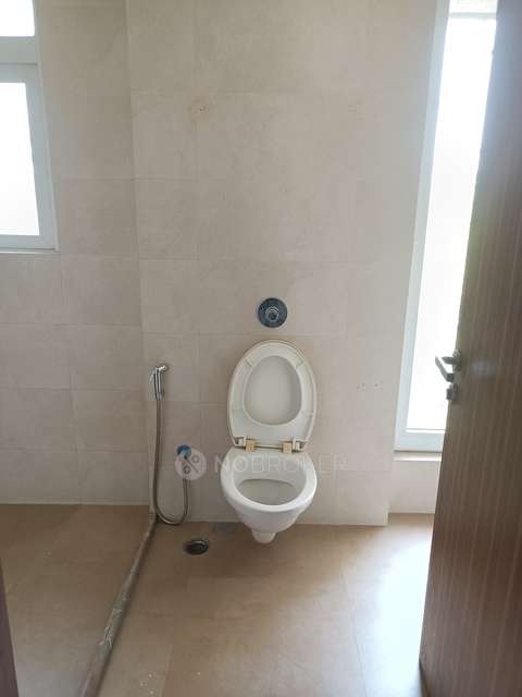 4 BHK Flat In Estado Presidential Phase Ii For Sale  In Pimpri-chinchwad