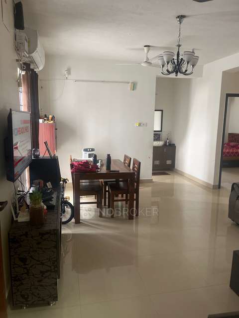 2 BHK Flat In Color Castle For Sale  In Perumbakkam